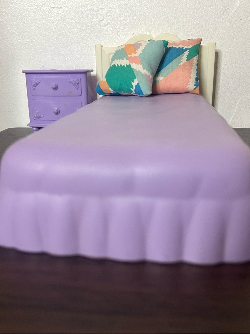 1993 Mattel Barbie bed with night stand and pillows